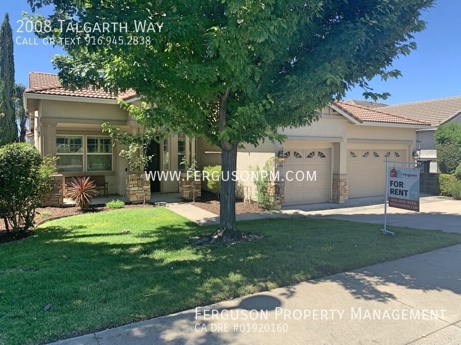 Foto principal - Single Story East Roseville Home With Gree...