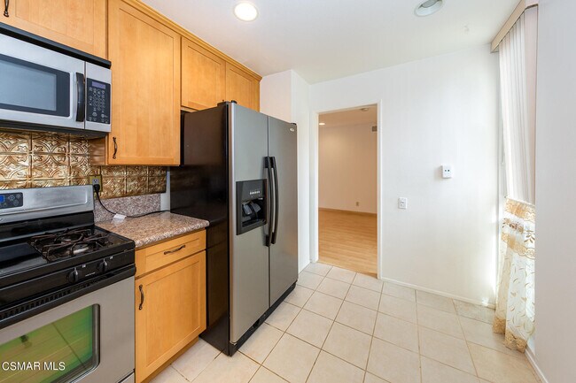 Foto del edificio - 31550 Agoura Rd