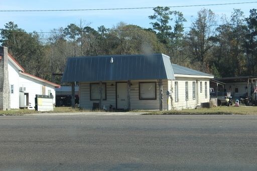 Primary Photo - 1693 Hwy 96 S