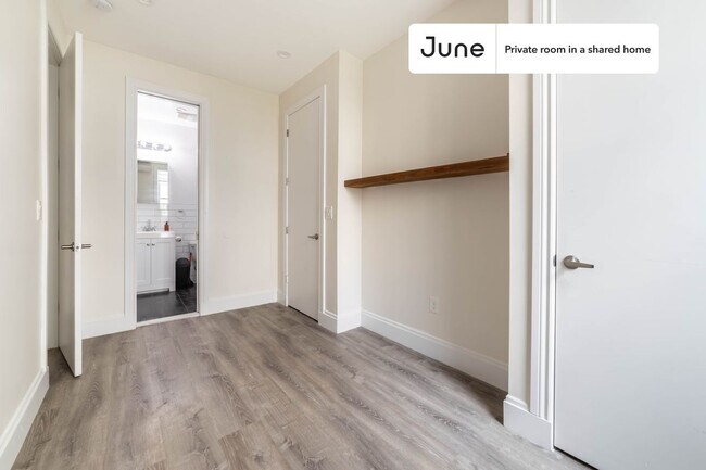 Foto del edificio - Room in Shared 2 bed/1 bath home in Greenpoint