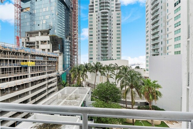 Foto del edificio - 234 NE 3rd St