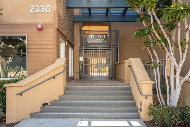 Foto del edificio - 2330 1st Ave.