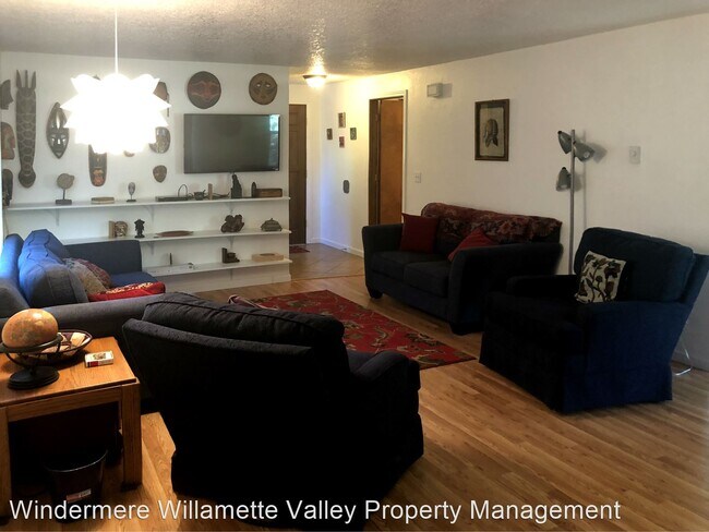 Building Photo - 3 br, 1.5 bath House - 3931 NW Walnut Place