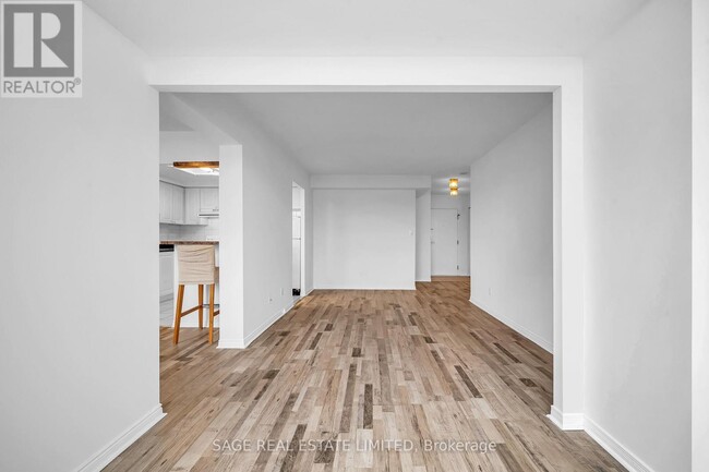 Building Photo - 135 Hillcrest Ave