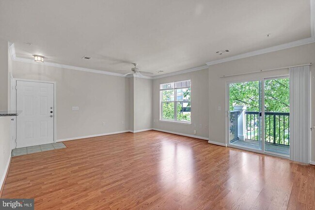 Foto del edificio - 11377 Aristotle Dr