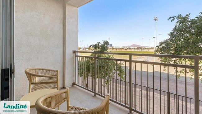 Building Photo - 1260 E University Dr