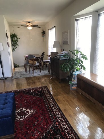 Living Room & Dining area - 10773 Northgate St