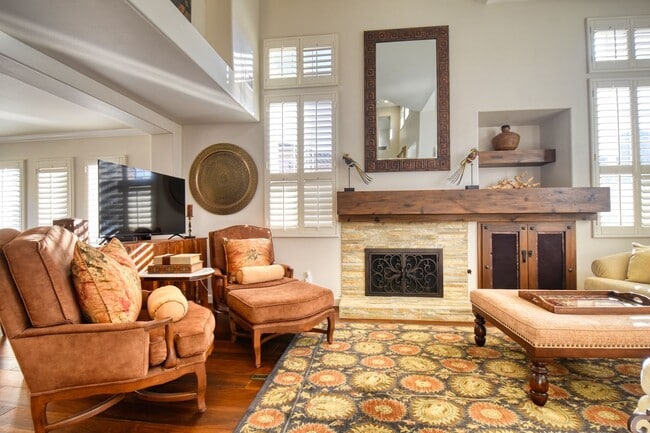 Building Photo - Beautiful Furnished Home in Carlsbad