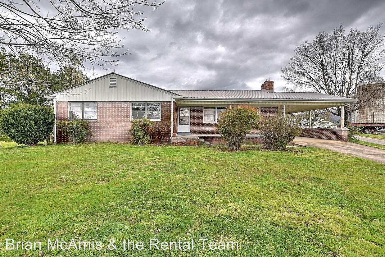 Primary Photo - 3 br, 1 bath House - 9755 Horton Hwy.