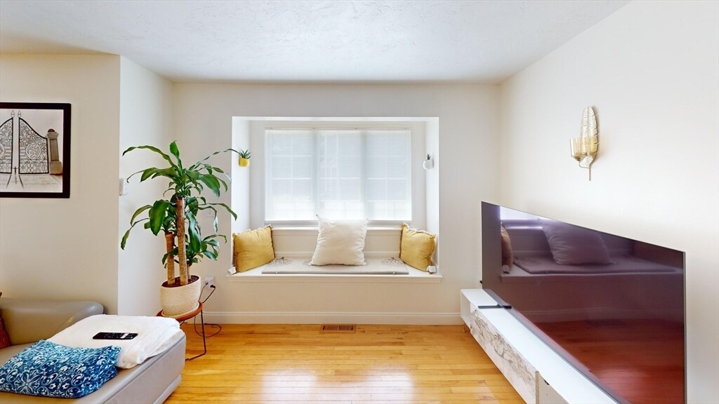 Foto principal - 303 South St