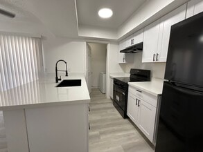 Building Photo - 2815 N 52nd St