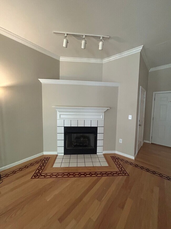 Foto del edificio - 5988 Vinemont Dr NW