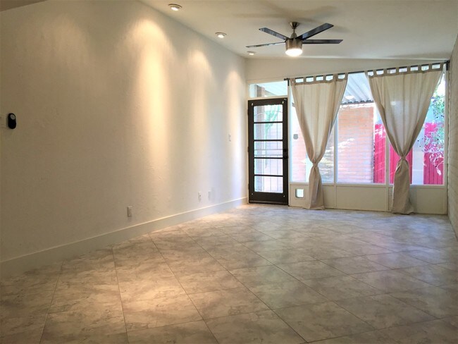 Foto del edificio - 3066 N 32nd St