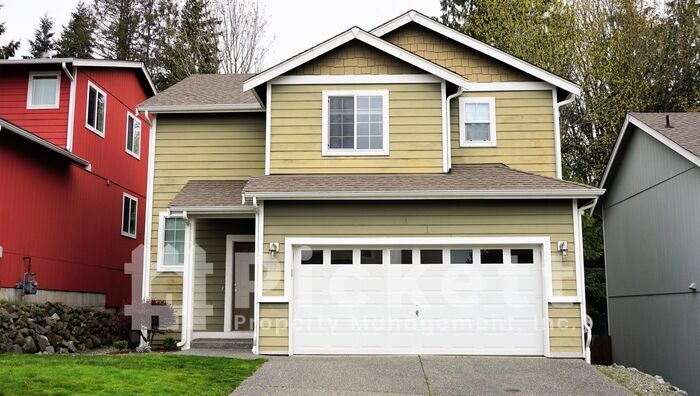 Primary Photo - Lovely 3 Bedroom in Sunset Estates Community