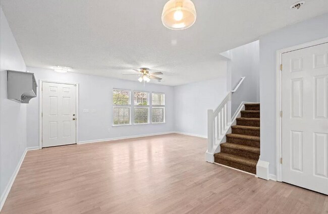 Foto del edificio - 142 Brockman Way