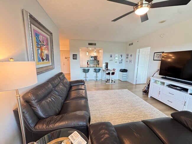 Foto del edificio - 700 E Boynton Beach Blvd