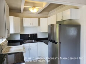 Building Photo - 1435 Hygeia Ave