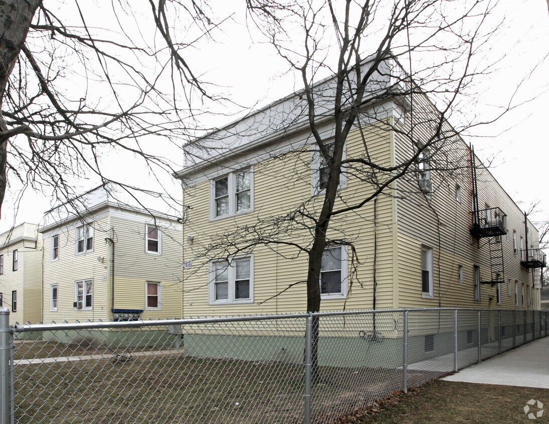 Building Photo - 248 E 1st Ave