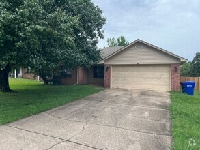 Building Photo - 1510 Appalachain Dr