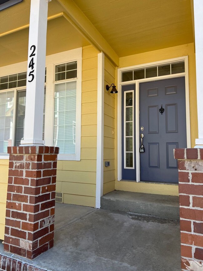 Photo - Updated 2B/2.5B In Summit at Rock Creek Community Townhome