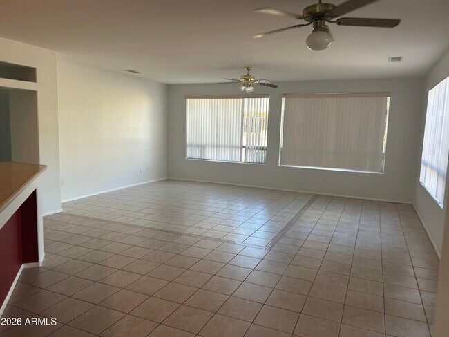 Foto del edificio - 17952 N Peppermill Ln