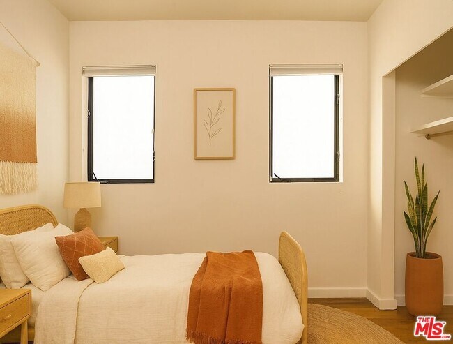 Foto del edificio - 2287 Glendale Blvd