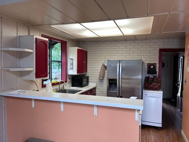 Building Photo - Charming 2BR House in Santa Cruz