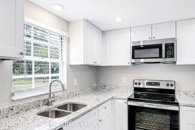 Foto del edificio - 3 br, 2 bath House - 9315 FOREST HILLS DRIVE