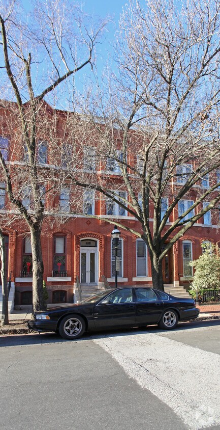 Building Photo - 1804 Bolton St
