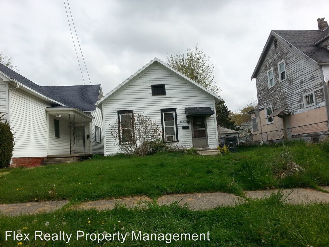 Primary Photo - 552 Orchard St