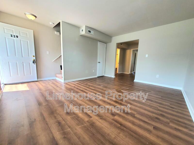 Foto principal - 119 Bob Ln