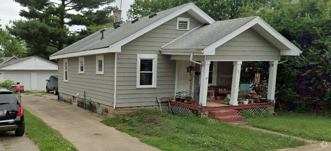 Building Photo - 507 South St
