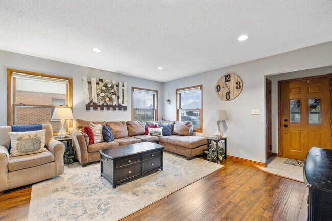 Living Room - 633 Midland Ave