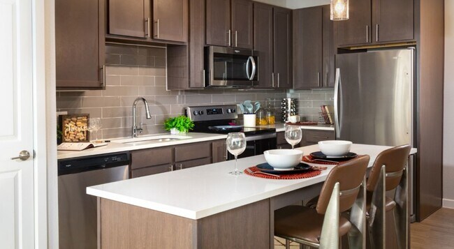 Foto del edificio - 500 Throckmornton-7222