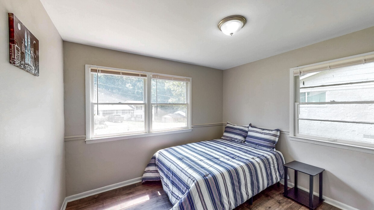Foto principal - 160 Kittrell Dr SW