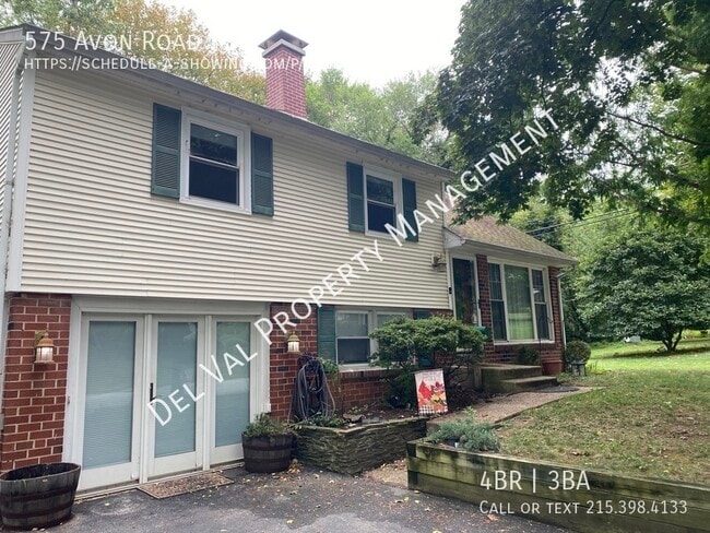 Building Photo - 575 Avon Rd