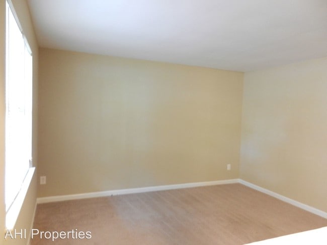 Building Photo - 1512 7th St NW