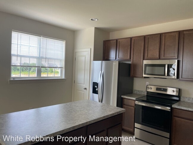 Building Photo - 3 br, 2.5 bath House - 1426 Carrick Ct