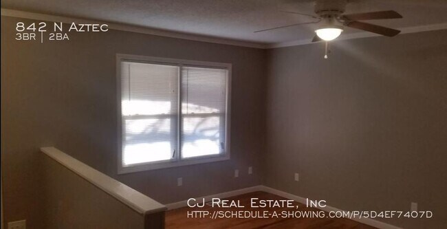 Building Photo - 842 N Aztec Dr