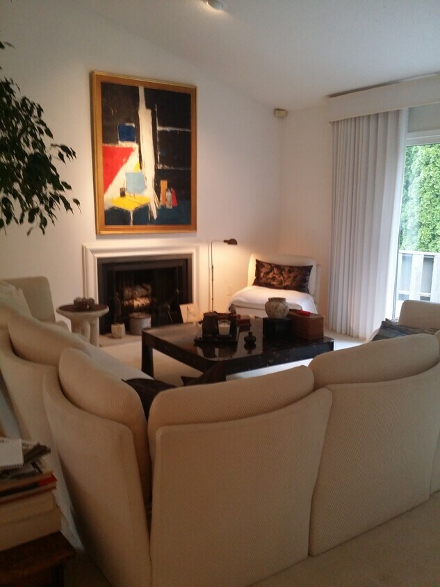 Living Room with Wood Burning Fireplace - 27 Abbey Rd