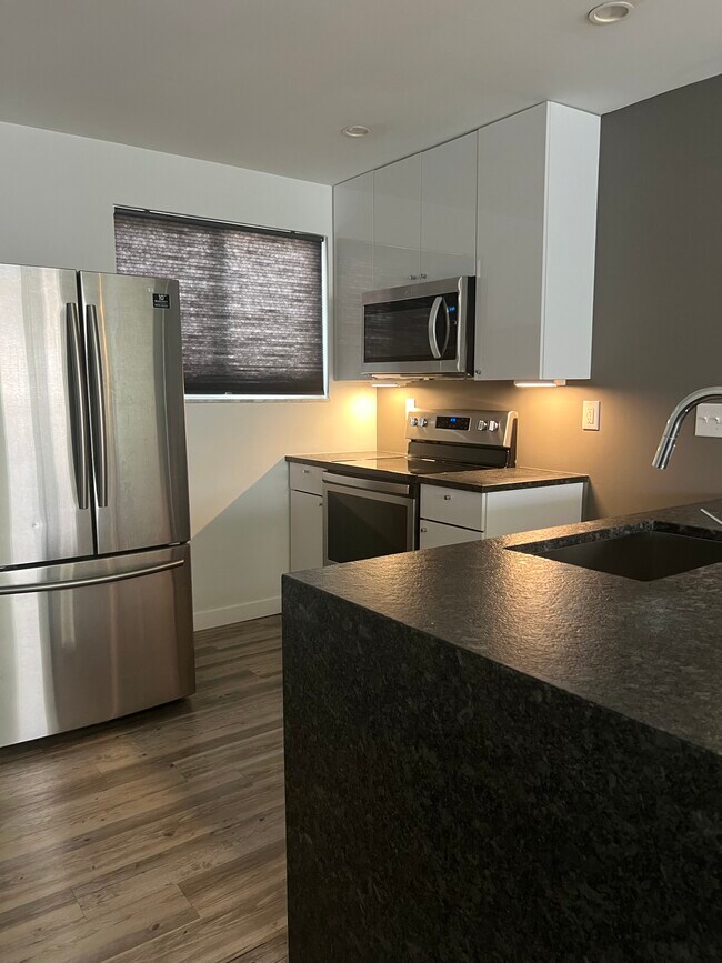 Foto del edificio - 4711 Osgood St