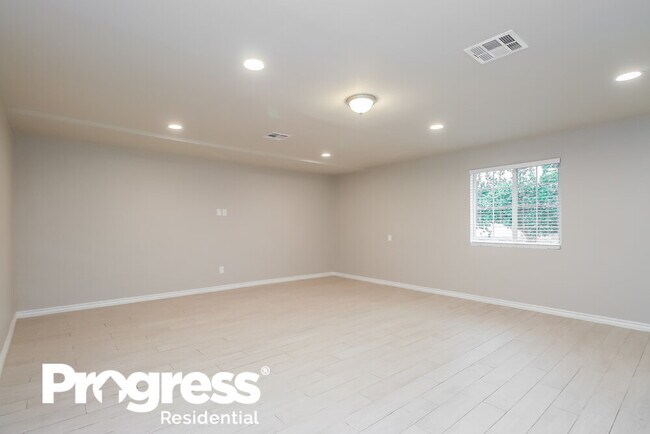 Foto del edificio - 1127 E 8th Ave