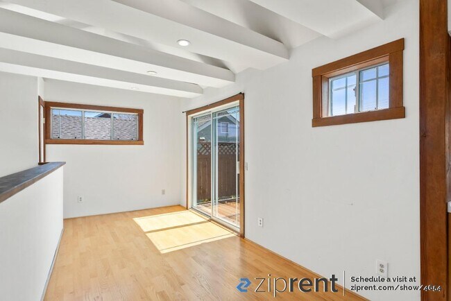 Building Photo - 1190 Ocean Ave