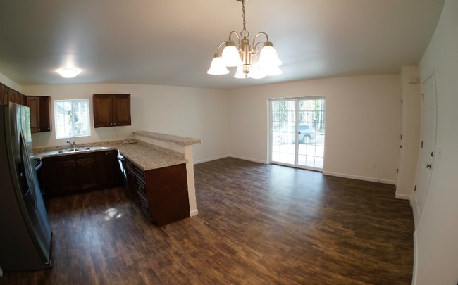 Building Photo - 3915 Tanada Rd