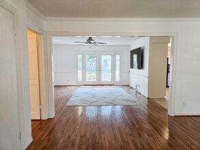 Building Photo - 9507 Meadowbriar Ln