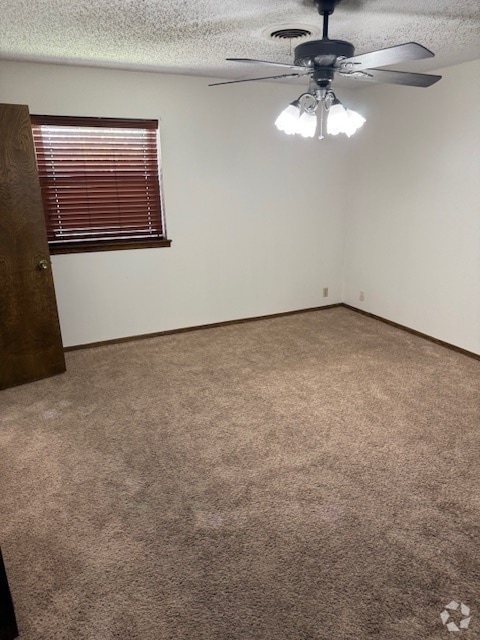 Building Photo - 1344 Meadow Ln