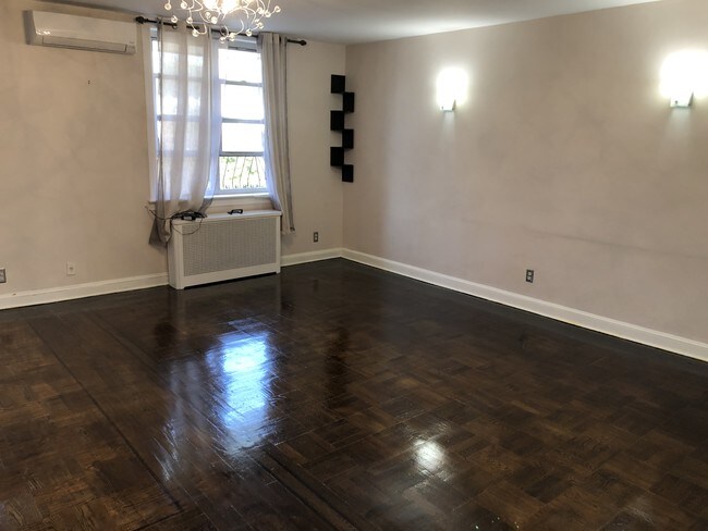 Building Photo - 86 Bay Ridge Ave