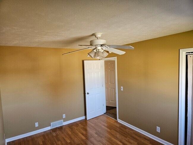 Building Photo - 11327 Camden Ave