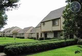 Building Photo - Townhomes of Bear Creek