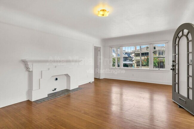 Foto del edificio - 301 Brookes Ave